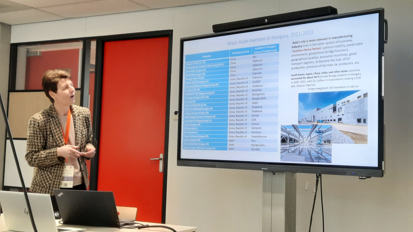 Presentation of Eva Kiss at the EUROGEO conference
